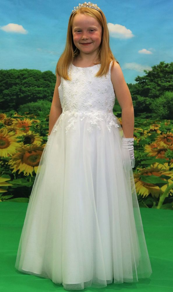 Style 70909 - Little People Communion Wear